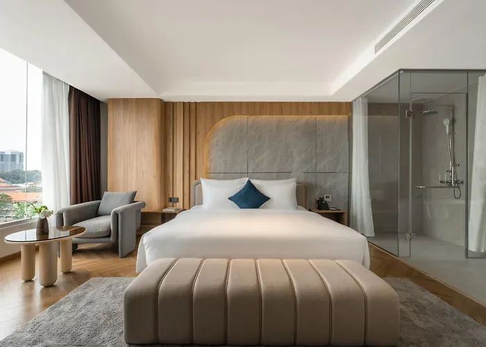 Kin Hotel Thai Van Lung